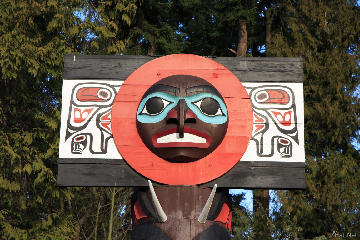 Mortuary Totem Poles